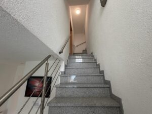 LHH - EG - Treppe zum 1.OG